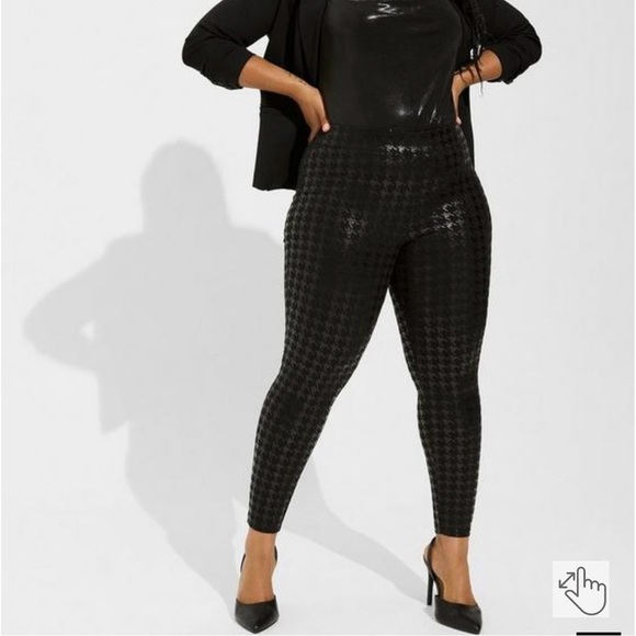 Torrid - shiny black hounds tooth classic leggings - size 0 US 12 - Picture 1 of 4